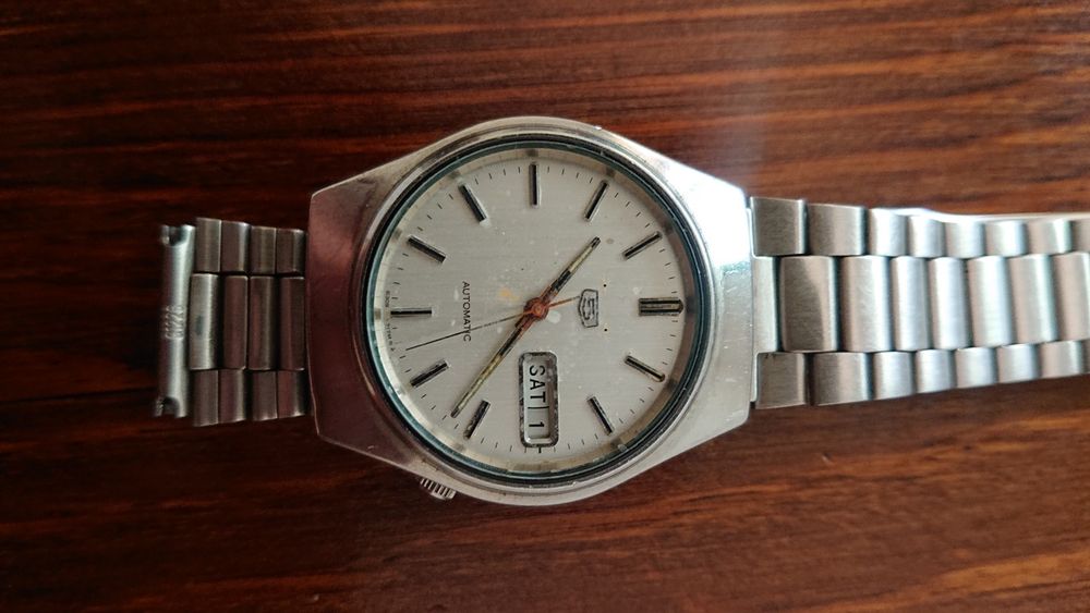 Часовник SEIKO 5 Automatic
