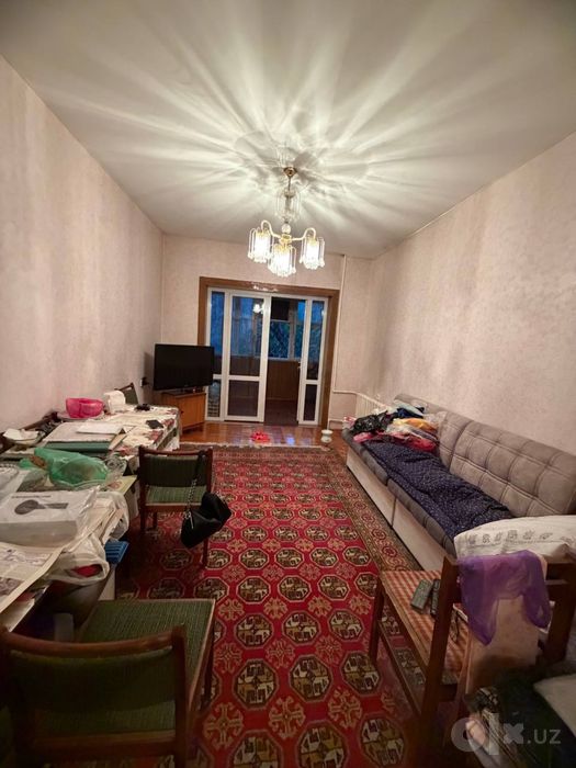Трехкомнатная квартира Юнусабад 19 квартал