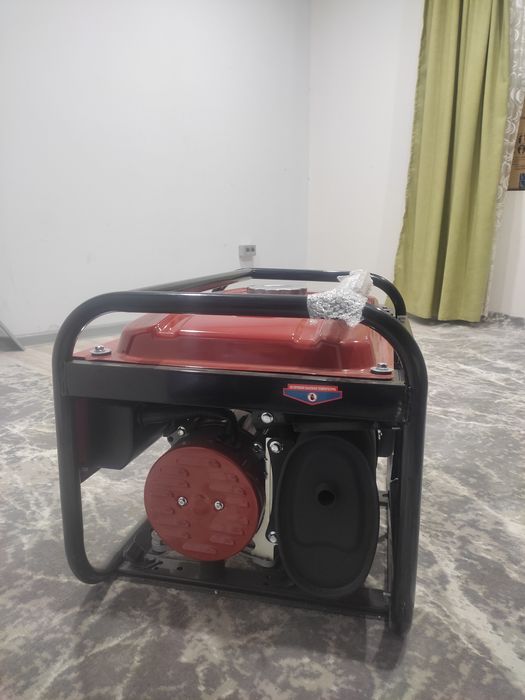 Мини электростанция  , генератор  . Honda