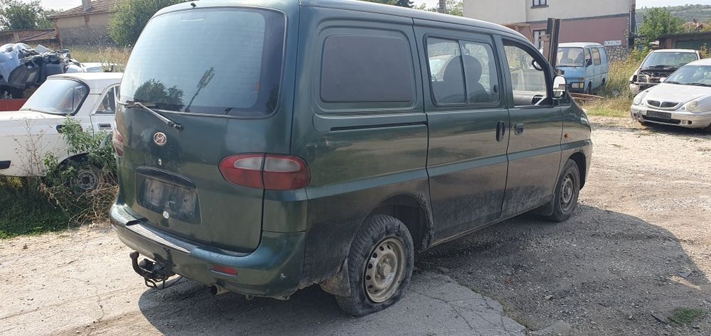 Хюндай Х1 2.5д на части Hyundai H1 2.5d na chasti