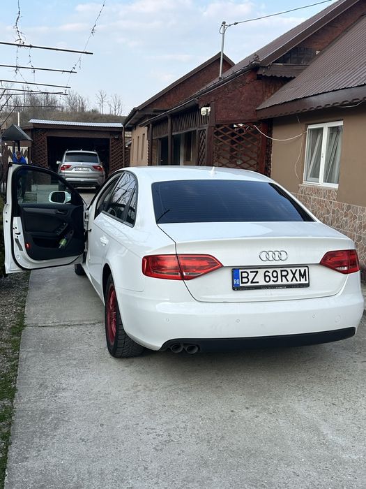 Vând Audi a4 b 8
