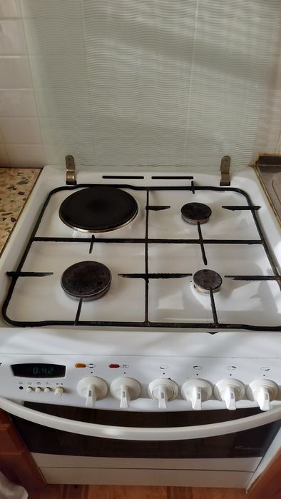 Газовая плита ...