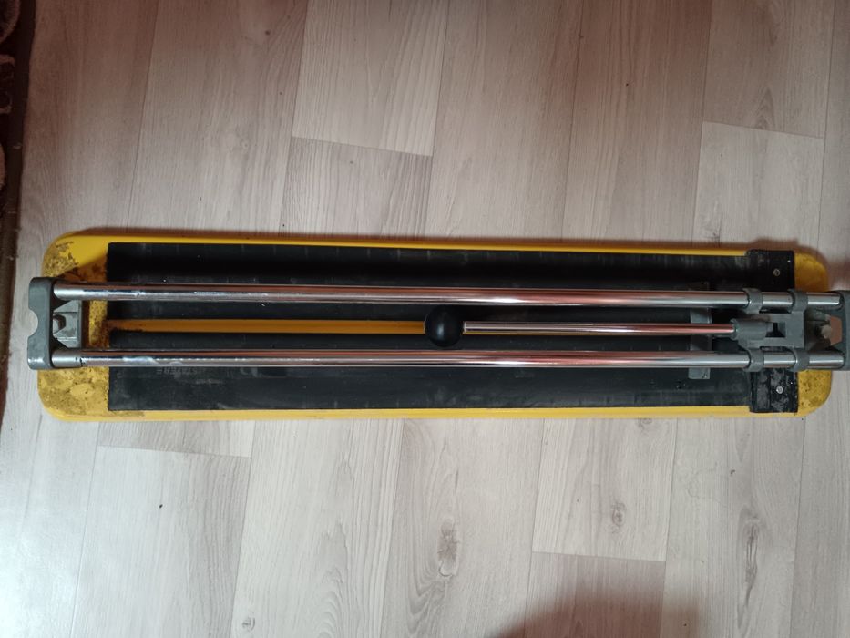 Плиткорез кафельный