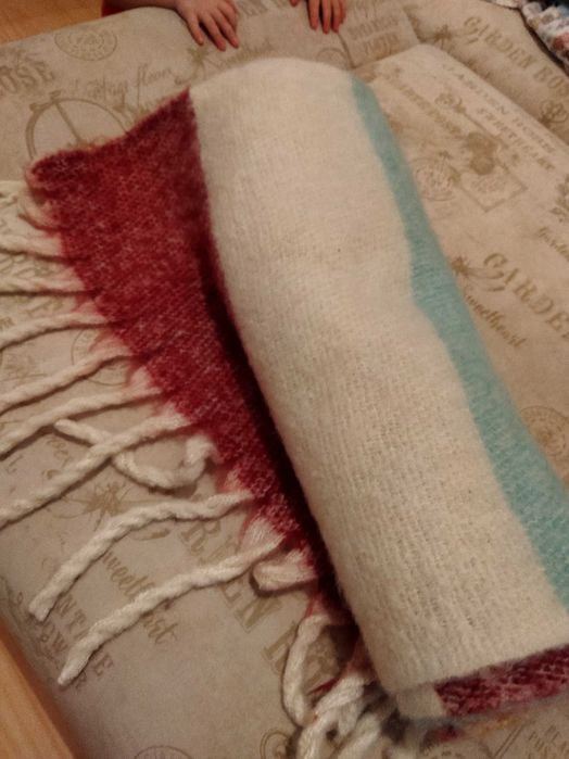 Объемный женский шарф