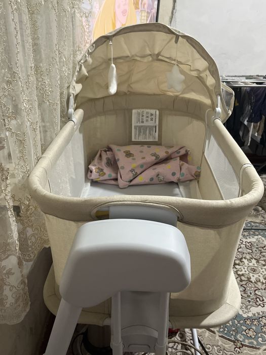 Детский электрический манеж