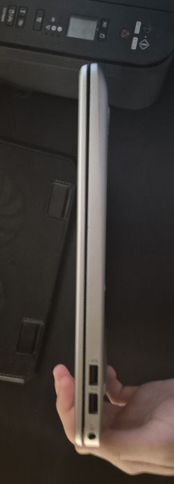 Laptop NoteBook HP 15s-eq3xxx + Încărcător