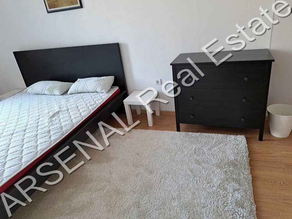 Дава се под наем Тристаен апартамент в София, Център - 130 кв.м за 1500 € - Снимка #4