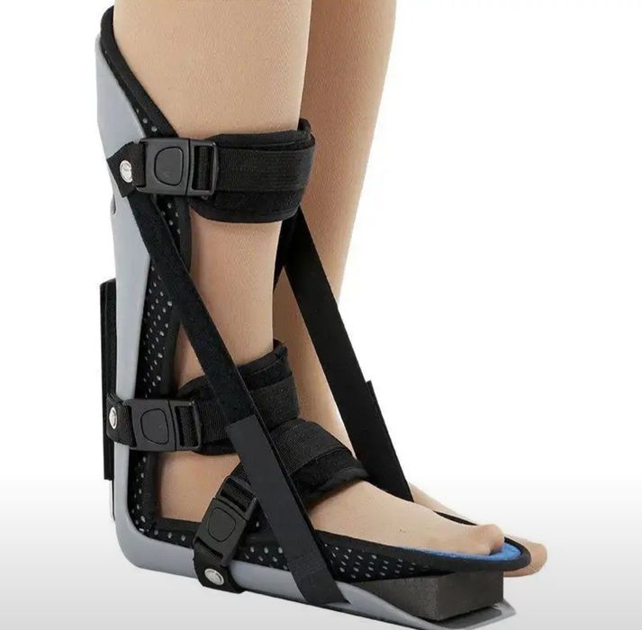 Ортез голеностопного сустава Фиксатор для ног дератационный бандаж