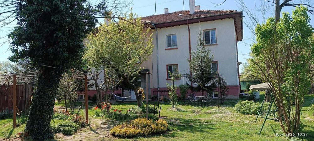 Продава се Къща в Ихтиман - 484 кв.м за 917 €/кв.м - Снимка #11