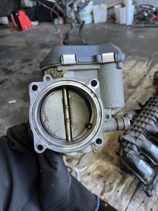 Дросел бмв 5 ф10/11 535и 306 ( drosel bmw 5 f10/11 535i 306 )