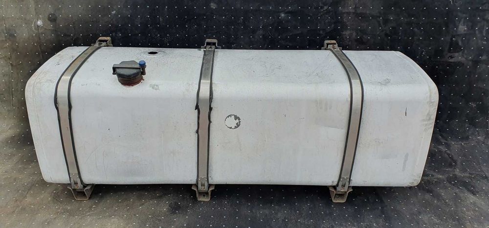 Rezervor IVECO 760L -Piese de schimb camioane IVECO