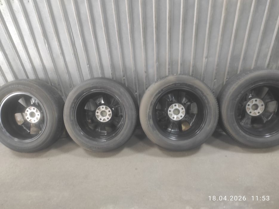 215/60R16 YOKOHAMA