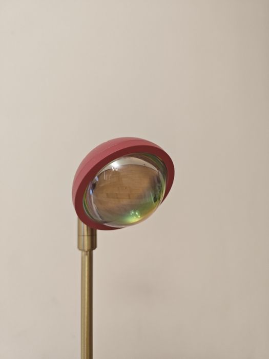 Напольная новая стальная лампа