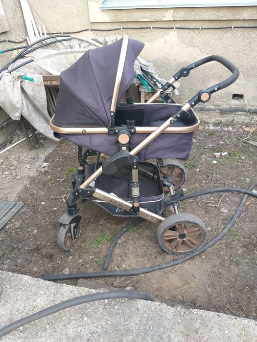 Детская коляска !