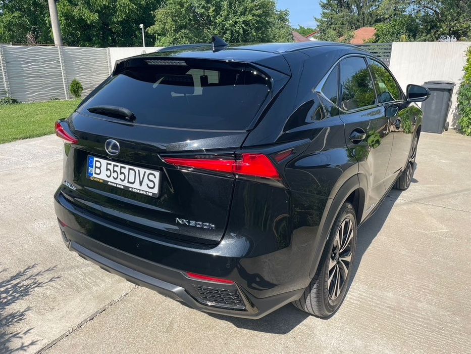 Lexus NX300h Hybrid F-Sport 4x4 Impecabil 72000 Km garantie