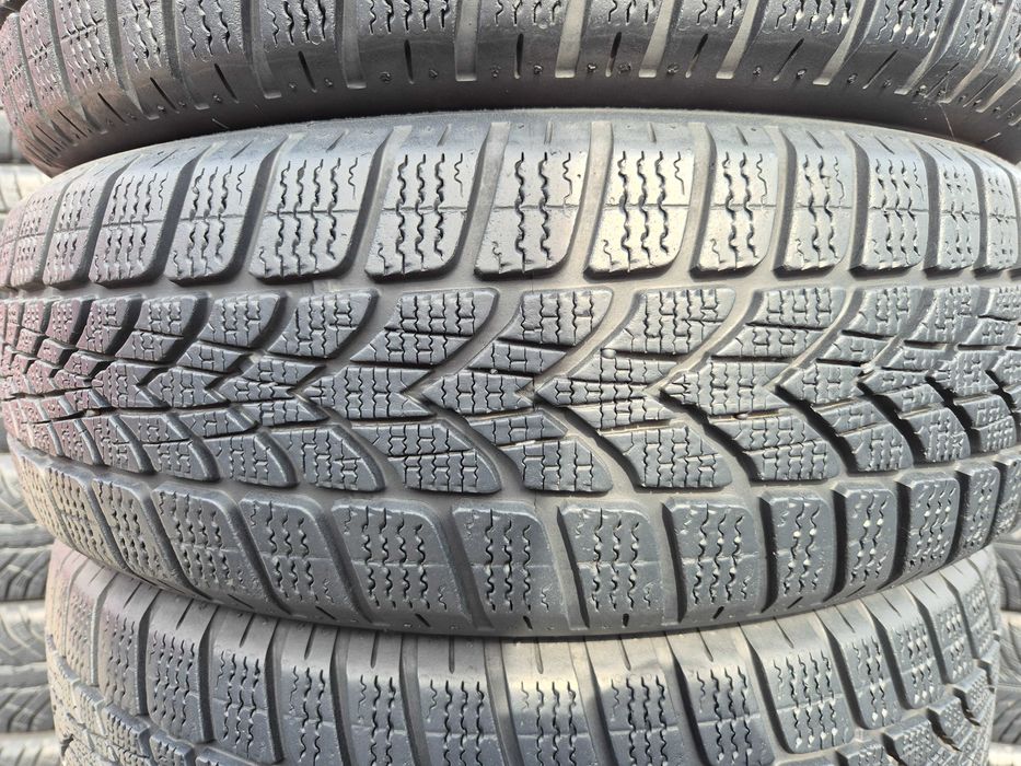 4 Anvelope IARNA M+S - 195/65/16 - DUNLOP 4D - CA UNELE NOI - DOT 2017 !