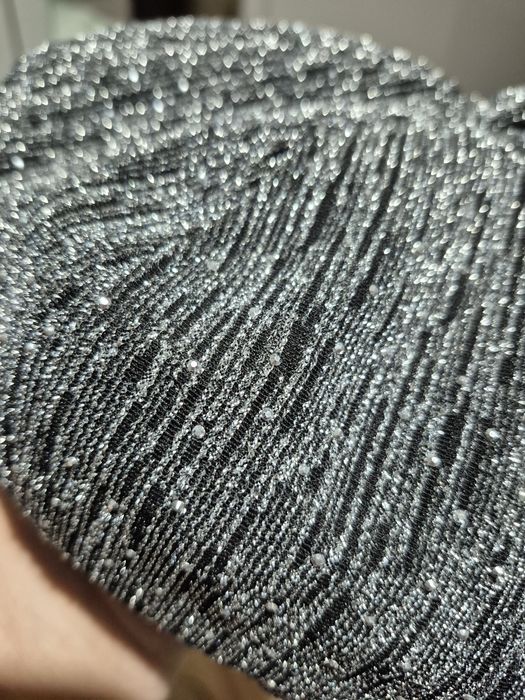 Серебристый берет — тренд сезона