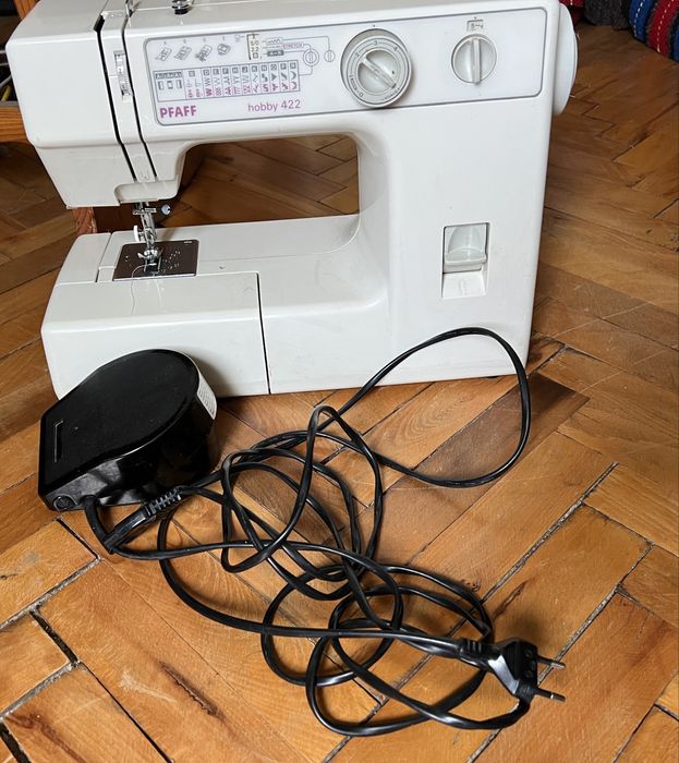 Шевна машина Пфафф Pfaff Hobby 422