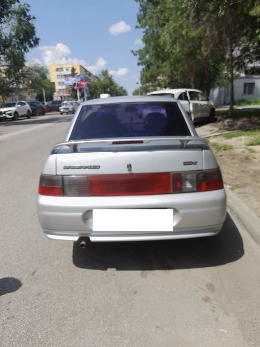 Автомобиль ВАЗ 21105
