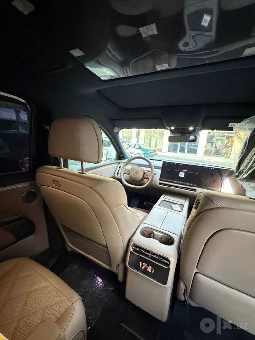 Lixiang L9 Livis 2026 — premium 6 o‘rinli gibrid SUV