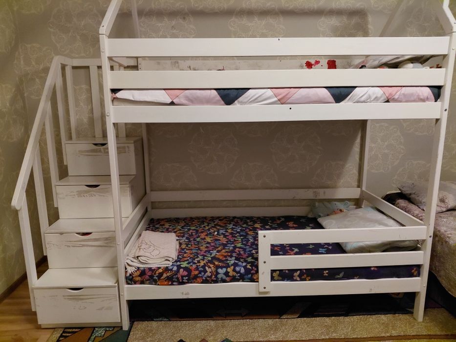 Продам детскую кровать