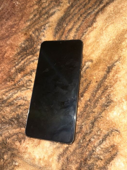 Vând galaxy s 21 5G