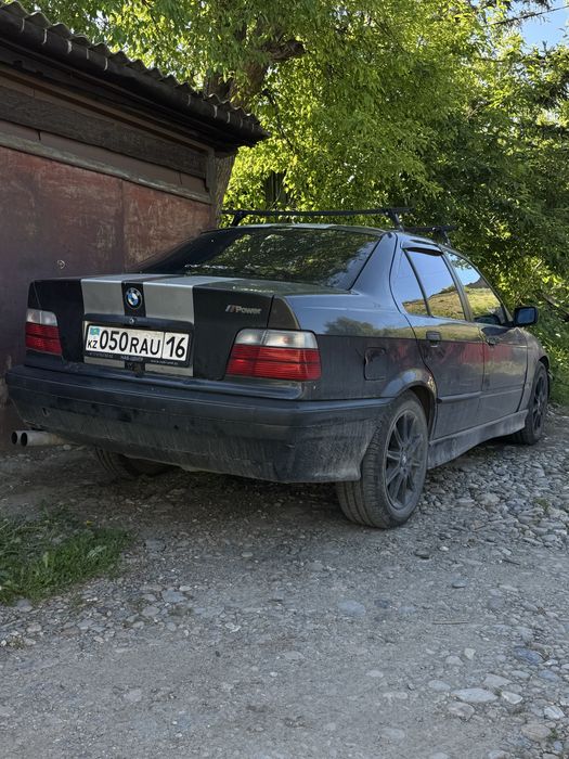 Срочно продам BMW