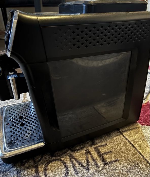 Vând Espressor automat Philips LatteGo 2200 Series