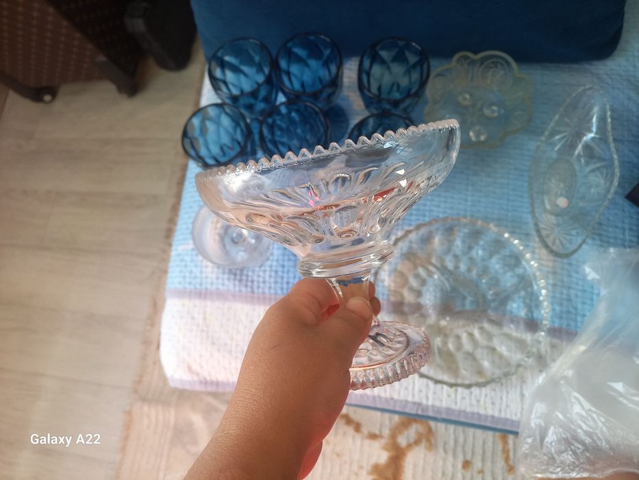 Продам посуды  стакан,конфетницы