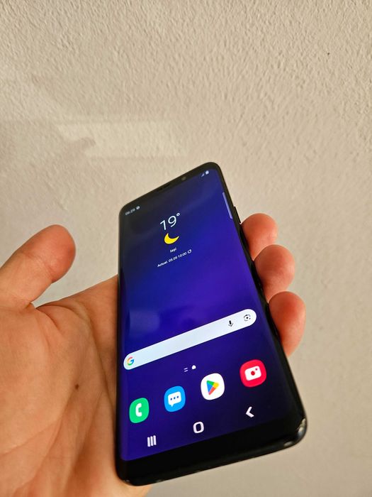 Samsung Galaxy S9 64 gb liber de retea.