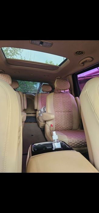 Продаётся  Карнивал 2017 г, дизель 2,2 , пробег 212000км.