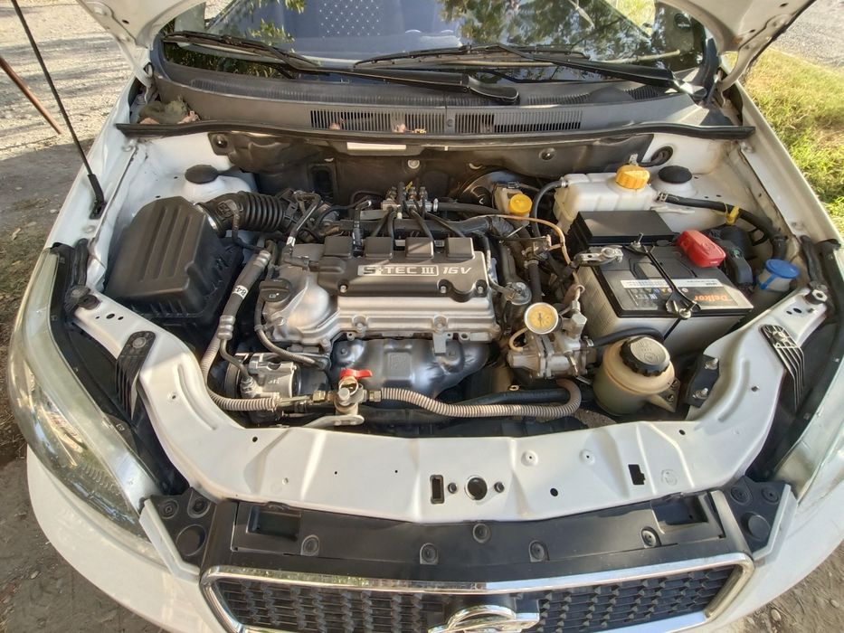 Продается нексия 3 равон