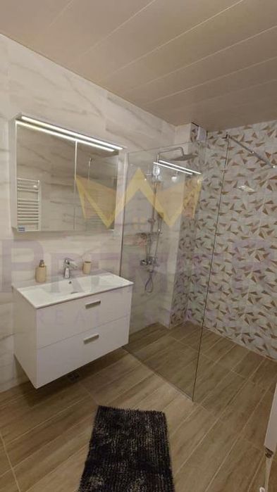 Дава се под наем Тристаен апартамент в Варна, Чаталджа - 130 кв.м за 1000 € - Снимка #11