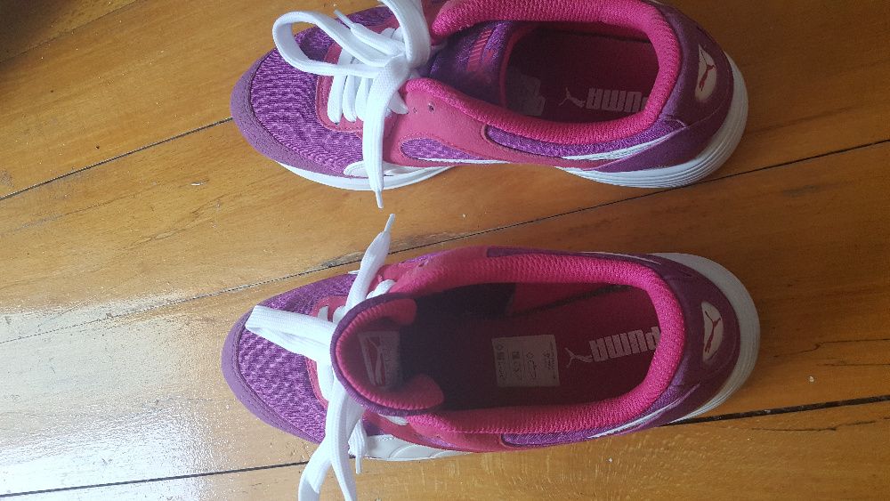 намалям до неделя 39лв нови оригинални маратонки Пума+подарък втори