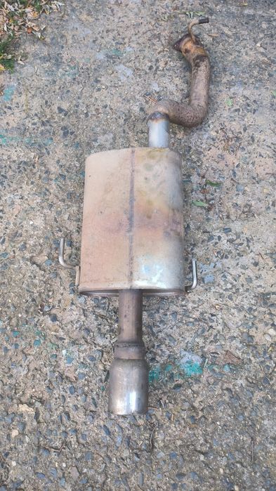 Задно гърне Субару Аутбек