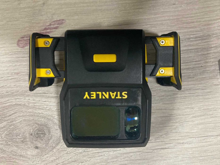 Дигитален измервател STANLEY SMART MEASURE PRO