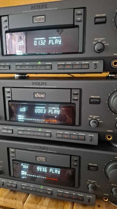 Philips DCC 900 – Deck / Recorder Digital Compact Cassette 3 buc.