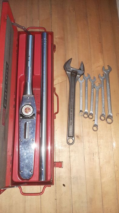 FACOM Факом инструменти