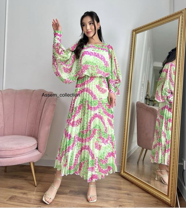 Вечернее необычно красивое платье