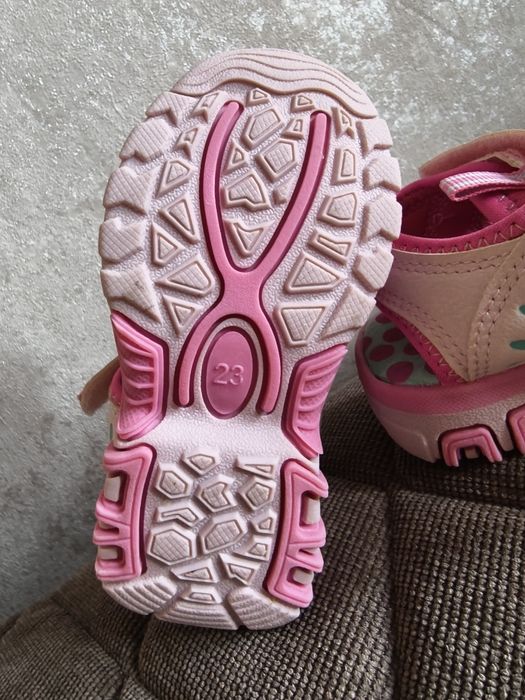 Сандали для девочки