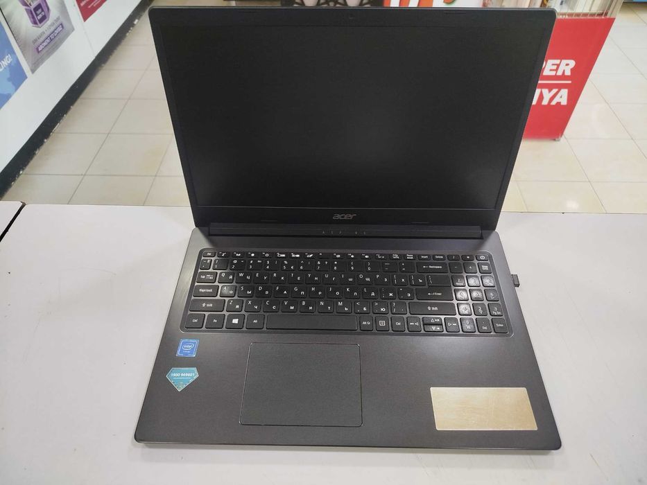 Acer A315 noutbuk