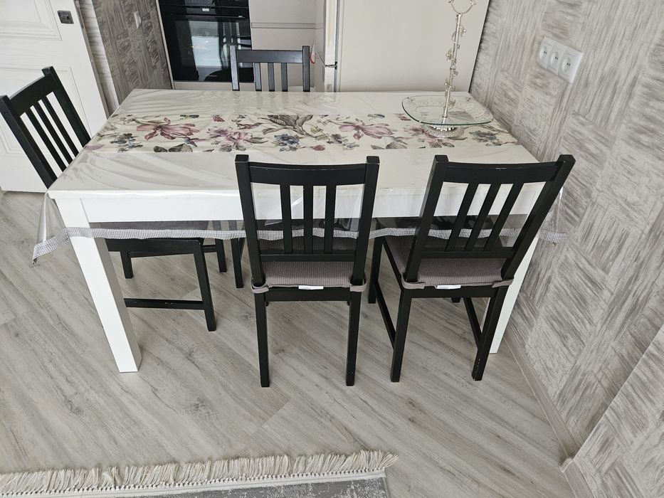 Продам стол со стульями