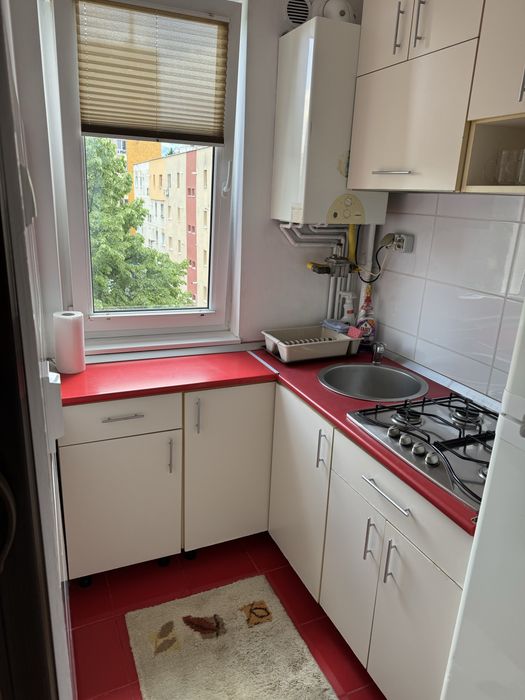 Proprietar inchiriez garsoniera - Cartier Astra / Strada Soarelui - Calea Bucuresti
