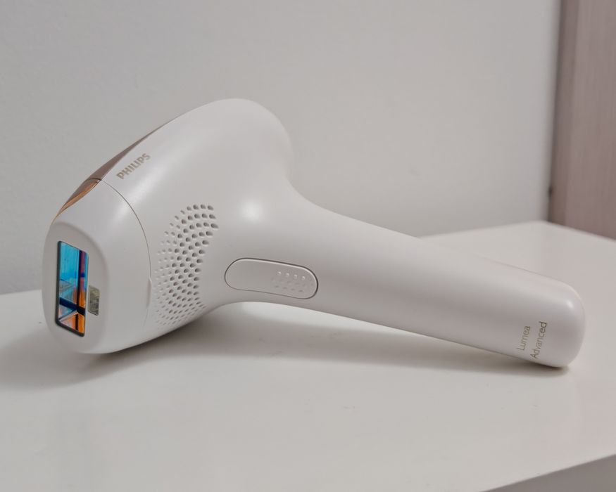 Фотоепилатор Philips Lumea Advanced IPL BRI921/00
