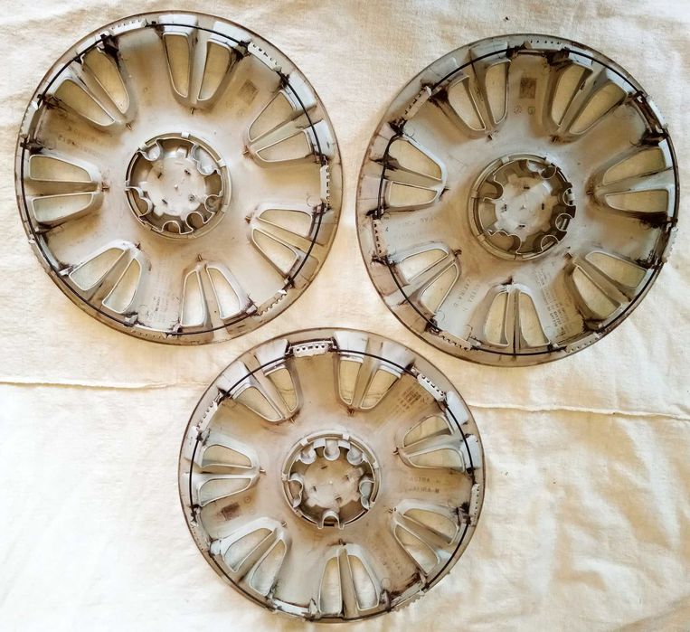 тасове за Опел. 3 броя. 16 инча (R16)