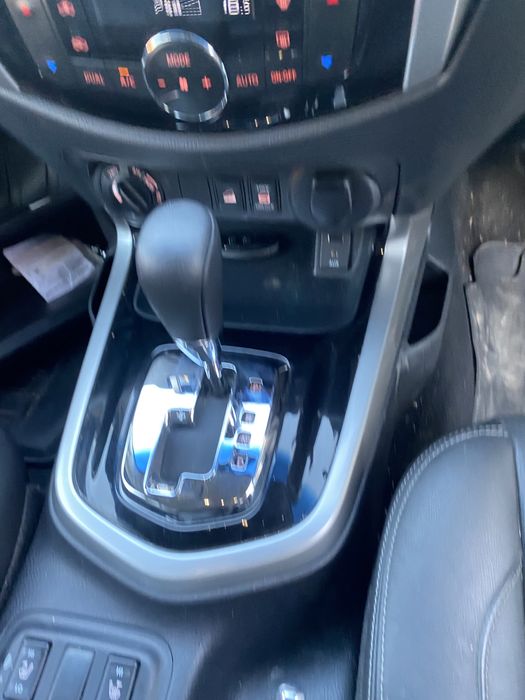 Stop stânga Nissan Navara D23 NP 300 2017