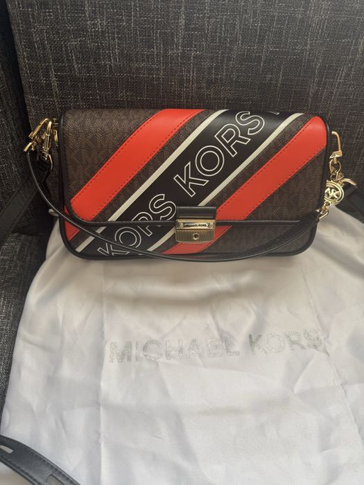 Продавам чанта Michael Kors