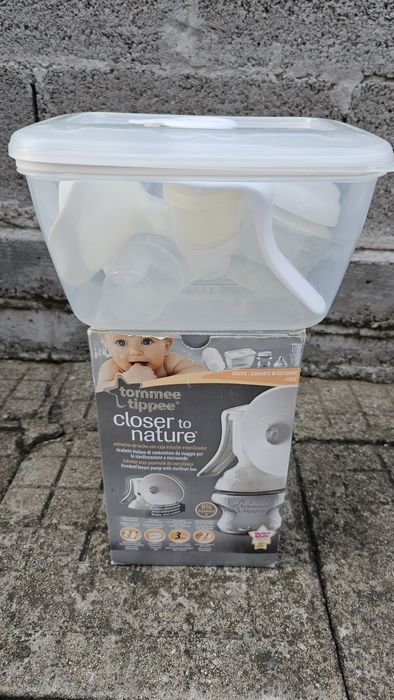 Ръчна помпа за кърма Tommee Tippee