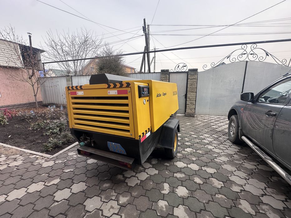 Продам компрессор 12 куб