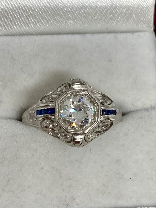 Inel antic platina cu diamante 1.13ct.